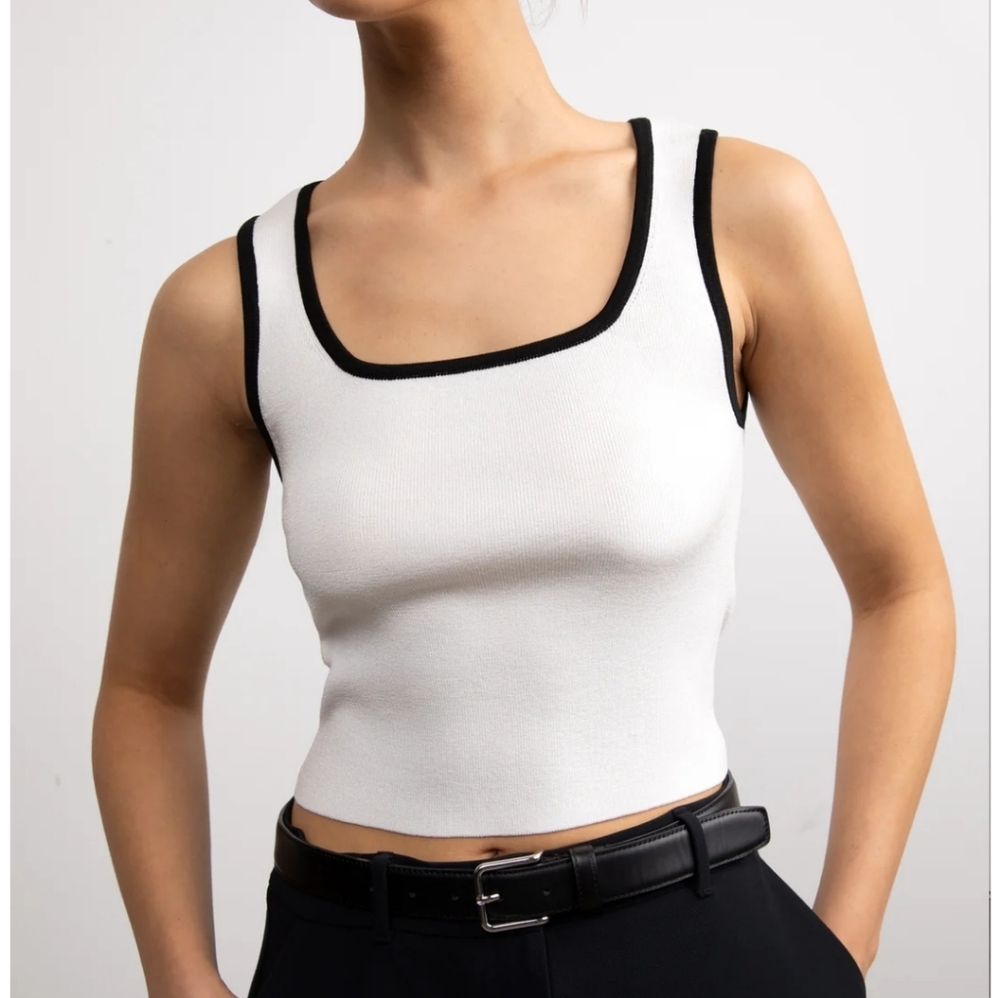 NWOT Oak + Fort Cropped Sweater Tank